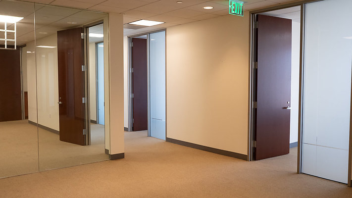ErnstYoung Suite2950-04