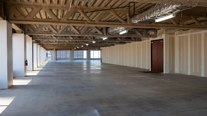 ErnstYoung Suite2650-01
