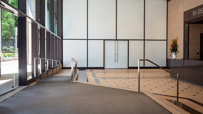 ErnstYoung Lobby-17