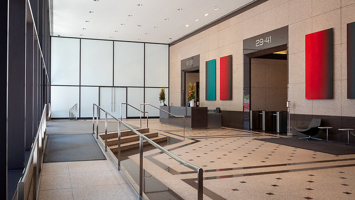 ErnstYoung Lobby-12