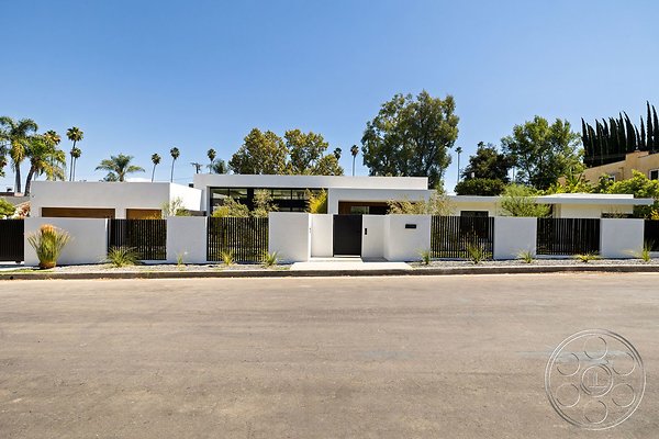 modern-479