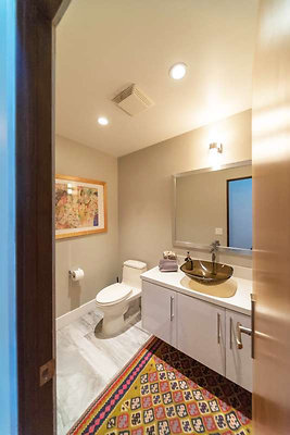 12359 bath 5