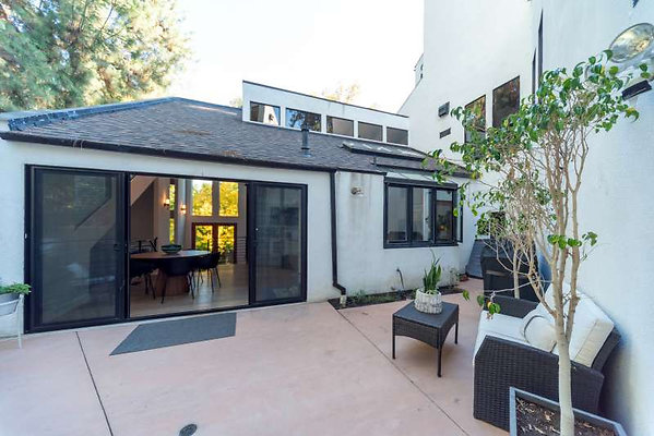 12359 patio 6