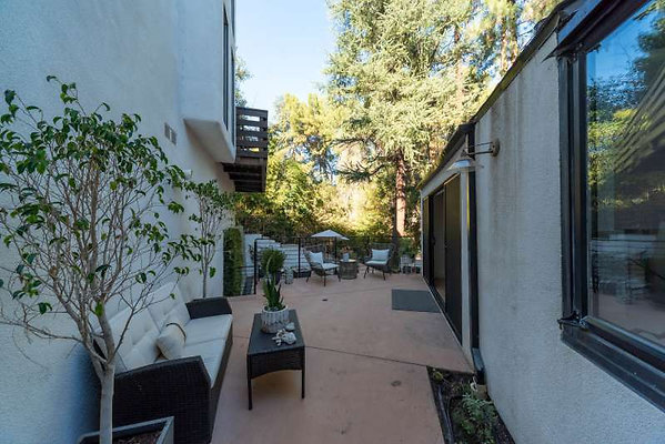 12359 patio 11