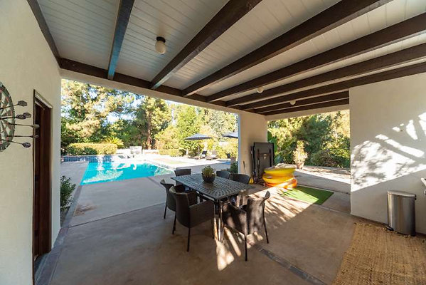 12359 patio 1