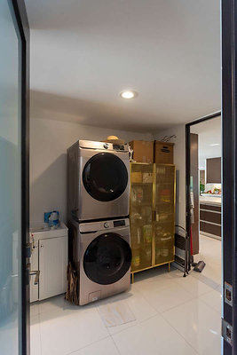 12945 laundry 1
