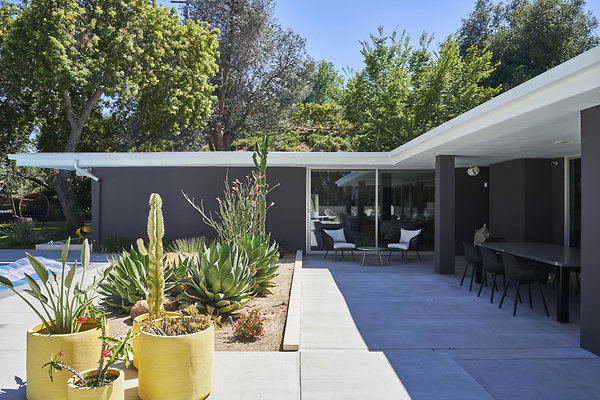 12945 patio 3