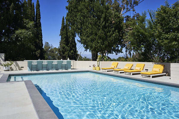 12945 pool 9