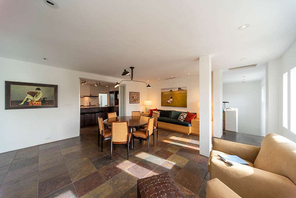 12633 dining 5