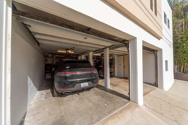 12633 garage 2