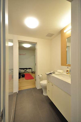 9789 bath 6