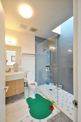 9789 bath 5