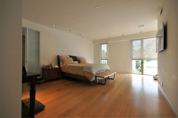 9789 bed 4