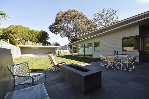 9789 patio 1