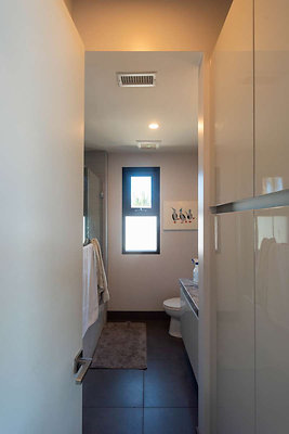 12957 bath 8