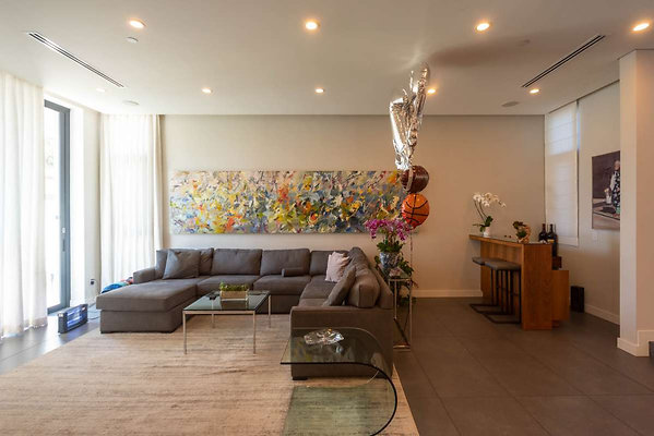 12957 living 3