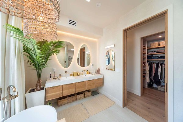 13917 bath 4
