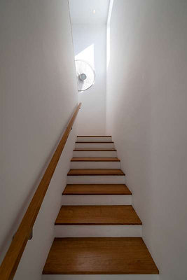 11413 stairs 1