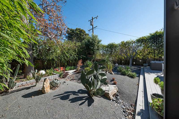 11413 garden 5