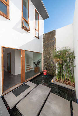 11413 porch 4