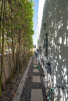 11413 garden 7