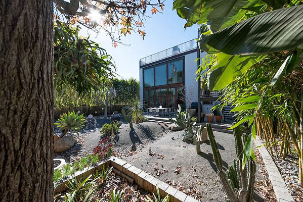 11413 garden 3
