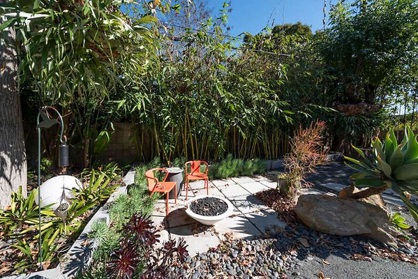 11413 garden 4