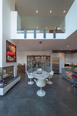 11413 dining 6