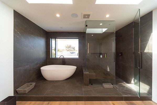 12665 bath 3