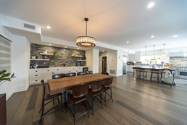 13617 dining 6