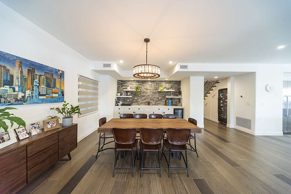 13617 dining 1