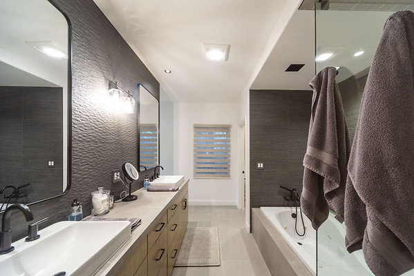 13617 bath 3