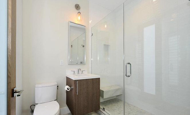 10860 bath 12