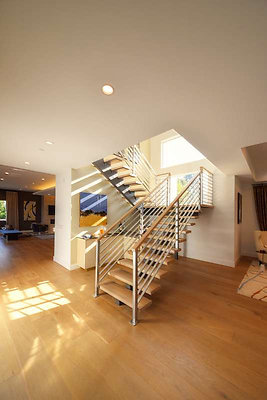 10860 stairs 1