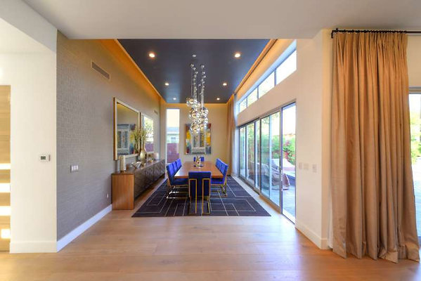 10860 dining 5