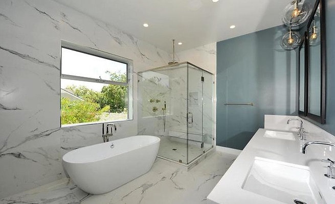 10860 bath 1
