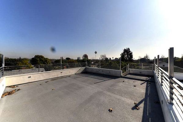 10860 balcony 5