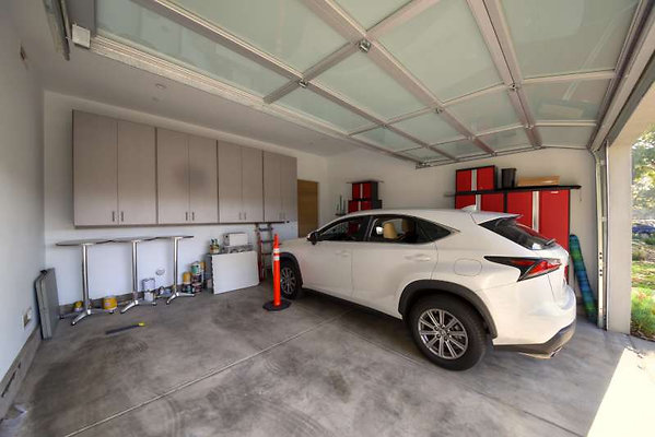 10860 garage 2