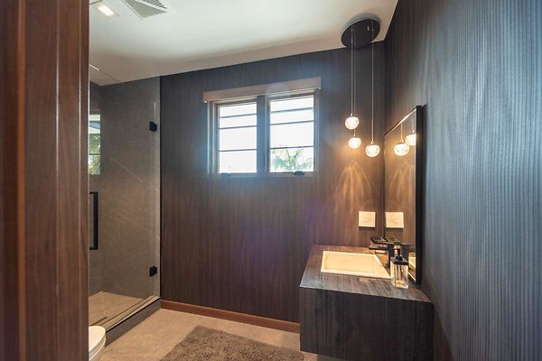 13847 bath 4