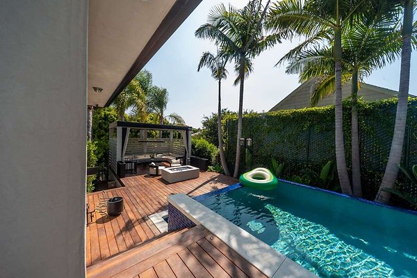 13847 pool 9