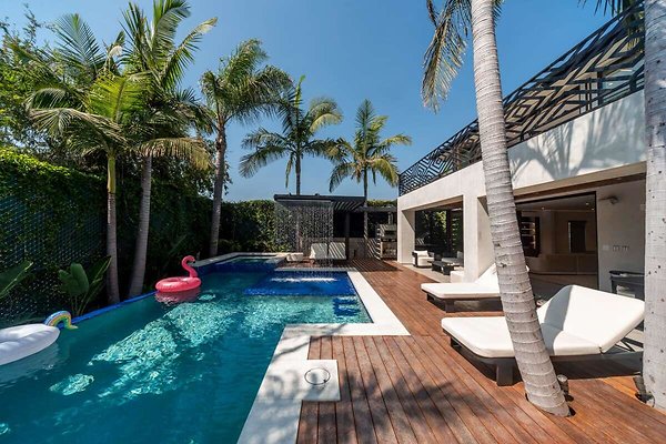 13847 pool 6