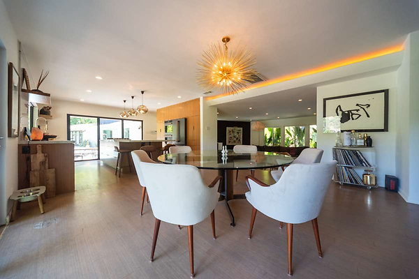 9282 dining 3
