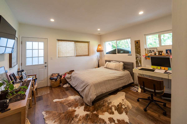 9282 bed 1