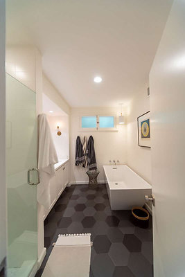 12869 bath 4