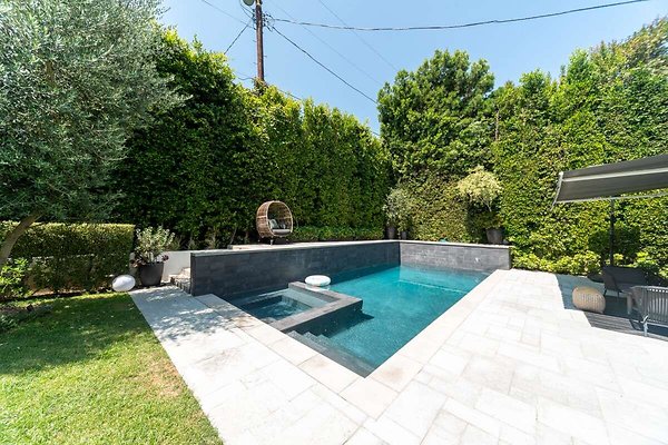 13860 pool 1