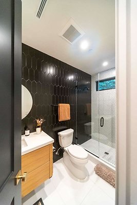 13860 bath 5