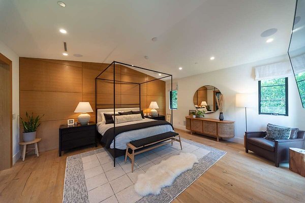13860 bed 1