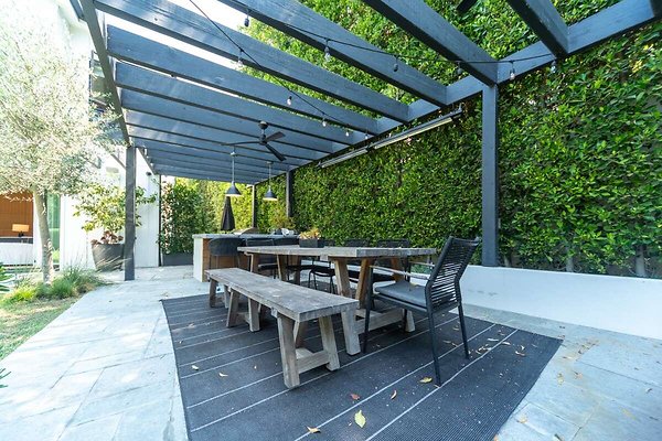 13860 patio 9