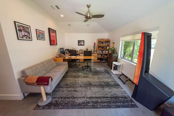 10546 office 4