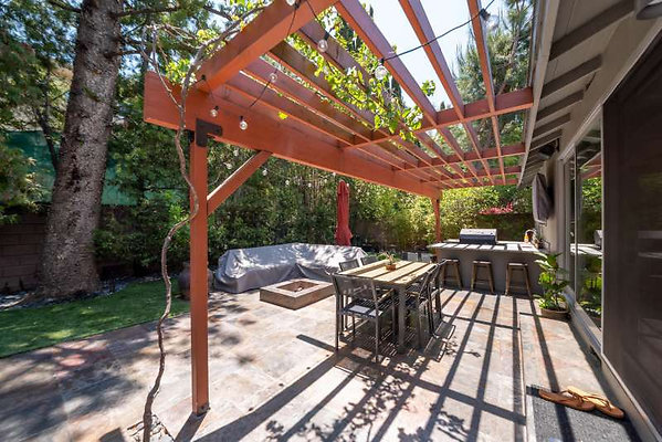 10546 patio 1
